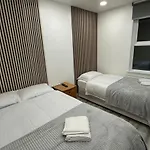 Fully Furbished Entire Flat 2